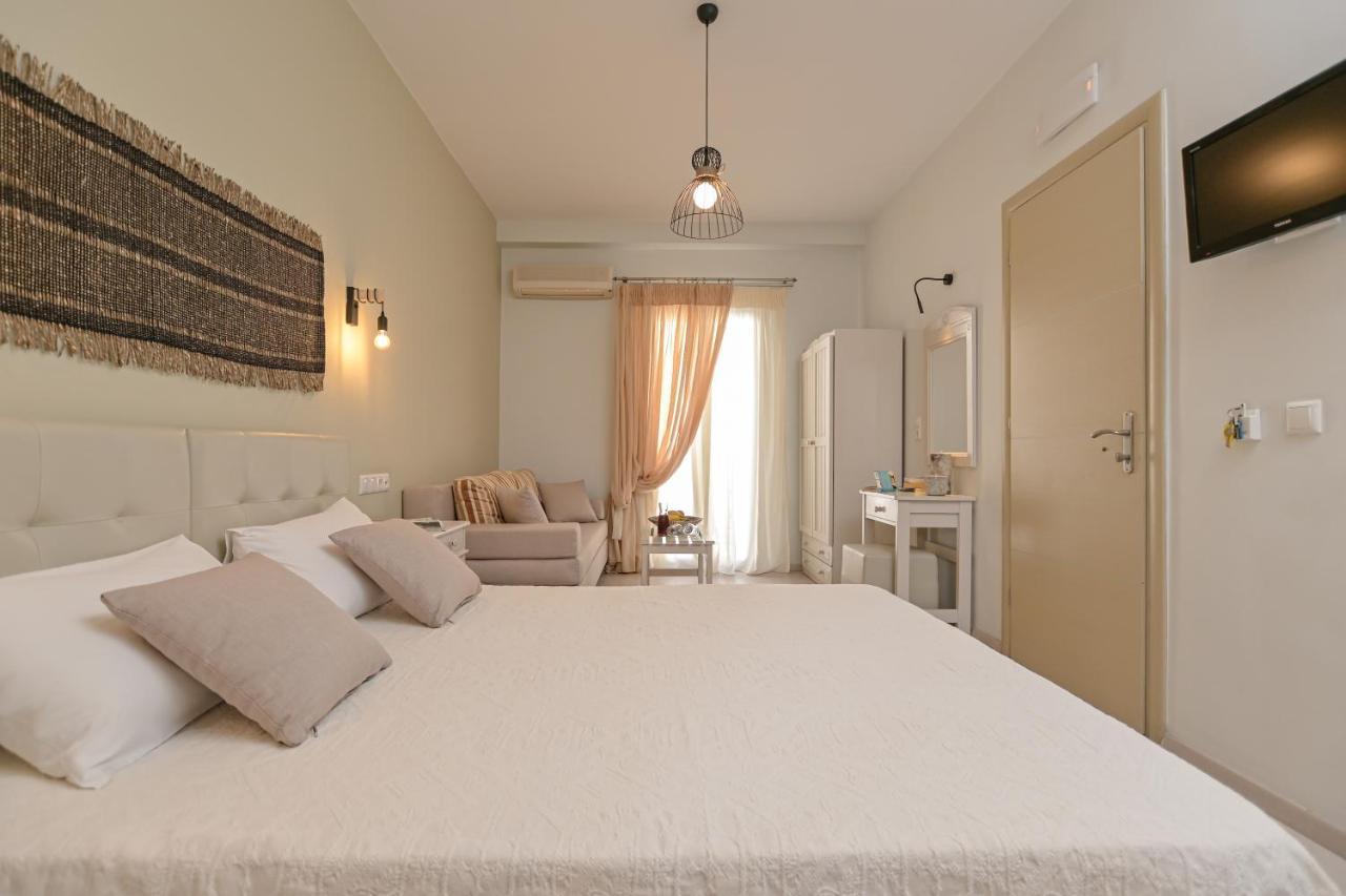 Aparthotel Blue Sky Naxos City Esterno foto
