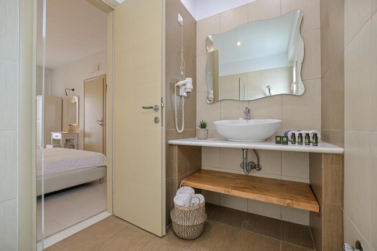 Aparthotel Blue Sky Naxos City Esterno foto