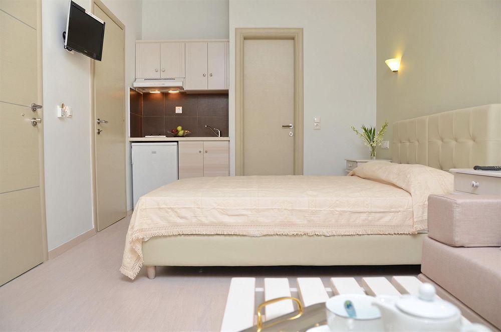 Aparthotel Blue Sky Naxos City Esterno foto